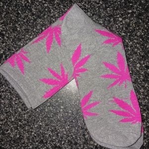 Adult novelties weed leaf tube socks